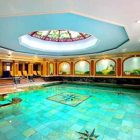 Отель Fuerstenhof