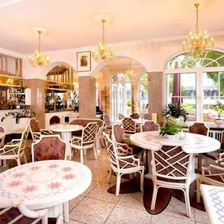 Fuerstenhof 4*