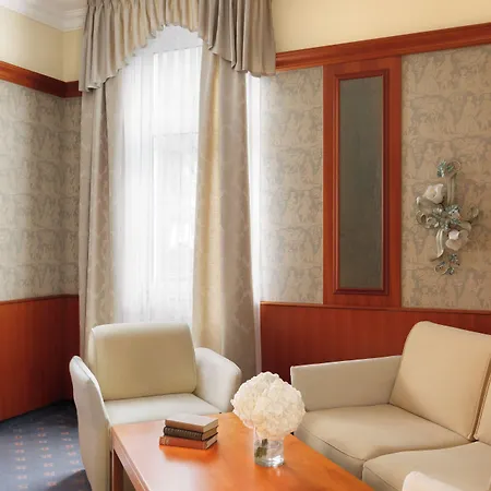 Fuerstenhof 4*