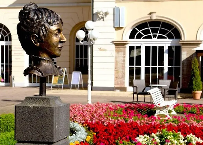 Häcker's Fürstenhof