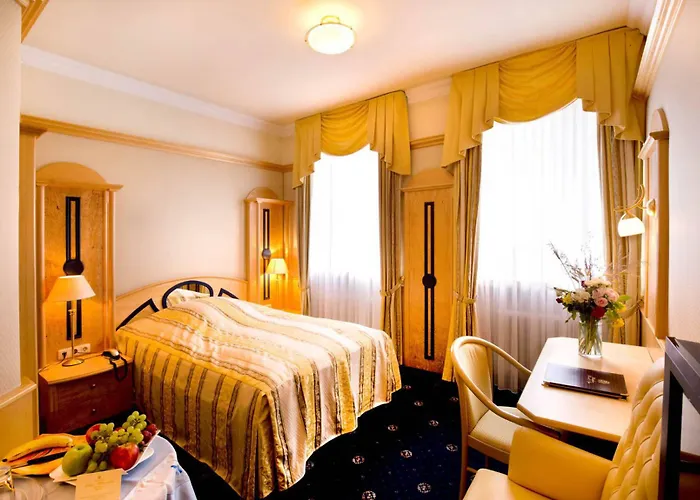 Hotel Häcker's Fürstenhof 4*